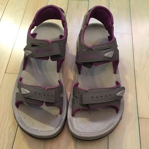 Columbia adjustable outdoor sandals